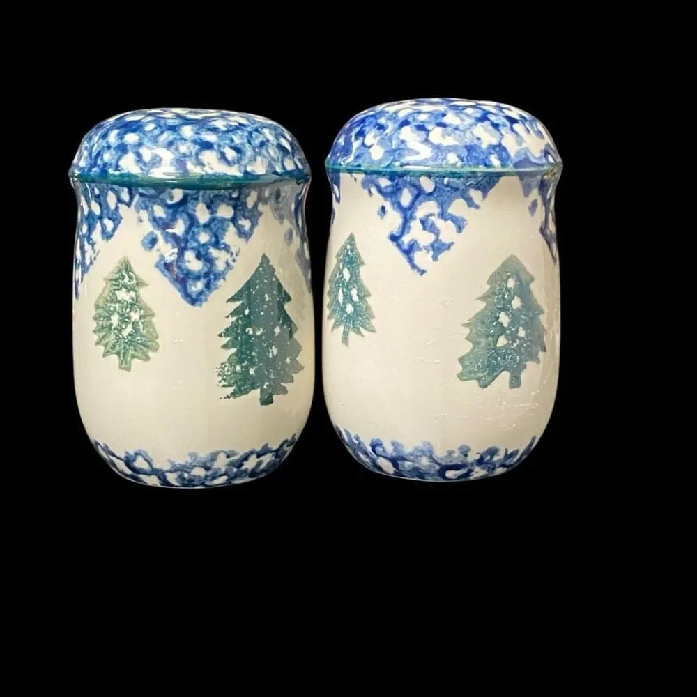 Cabin In The Snow Salt and Pepper Shakers